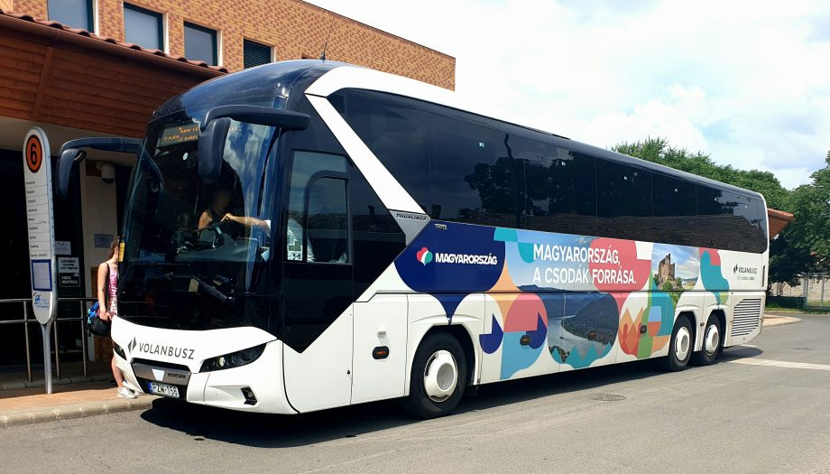 Módosul az autóbuszjáratok közlekedési rendje a hosszú hétvégén