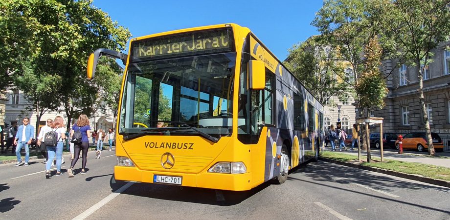 Díjjal jutalmazták a Volánbusz toborzóbuszát
