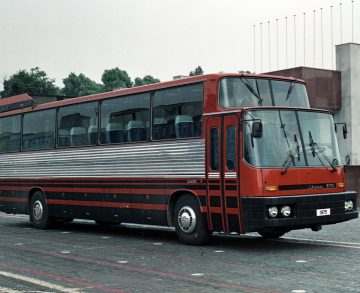 A biztonság mindenek felett – az Ikarus 270 története