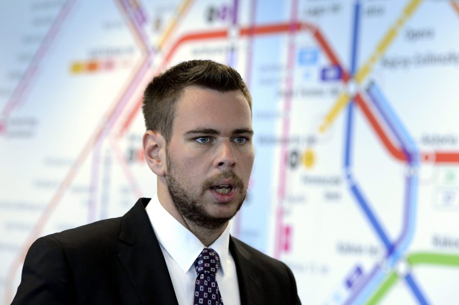 584f5457c47d2077aa463c35d95cd9fa