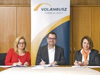 Tizenöt darab nagy befogadóképességű busszal erősít a Volánbusz