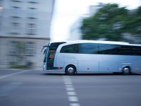 Mától háromnapos ellenőrzésen vizsgálják a teherautók és buszok műszaki állapotát