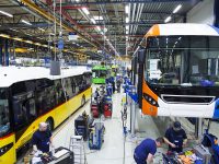 A Solaris, a Volvo és a Scania lengyelországi üzemei még kitartanak