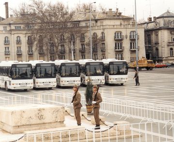 Huszonöt éve adták át az ENSZ egykori Ikarus EAG 395-öseit