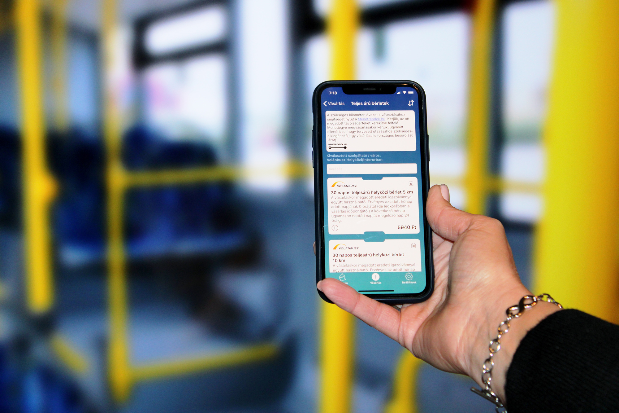 Már helyközi bérlet is váltható a Közlekedési Mobiljegy applikációban a Volánbusz járataira