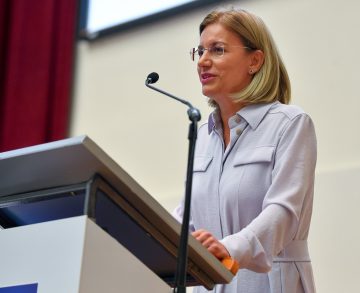 Átalakítja a válság az állami cégeket is