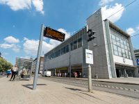 Hétfőtől visszáll a tanítási szünetben érvényes menetrend Budapesten