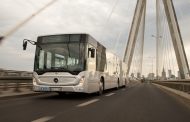 Év végéig kilencven darab csuklós Conectóval frissül az állami buszpark