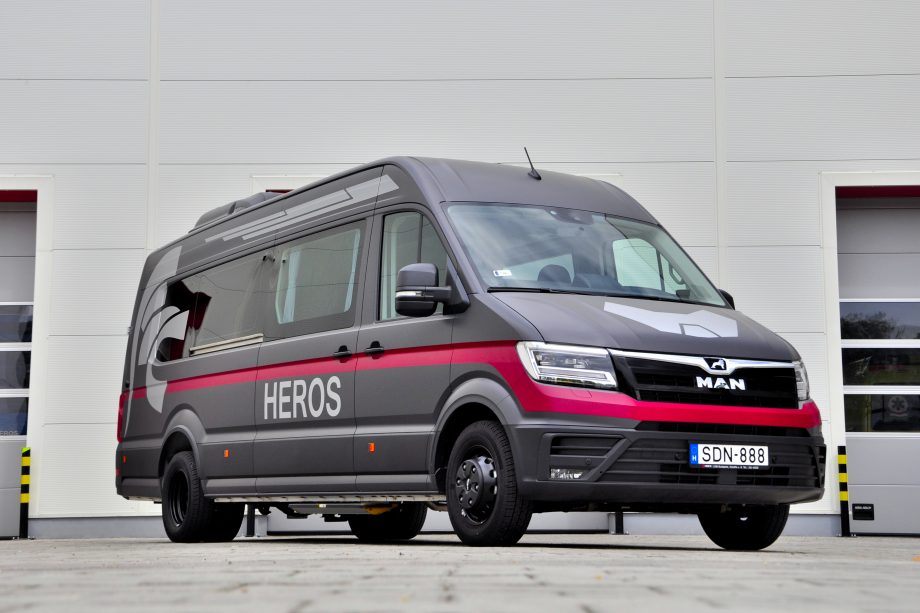 P Bus MAN TGE Heros 1