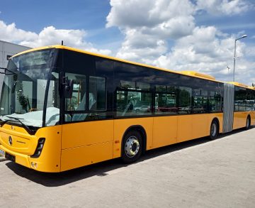 Képeken a Volánbusz első új Mercedes-Benz Conecto G csuklósa