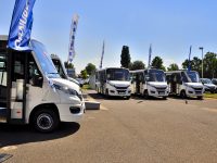 Megérkeztek a Homm Kft. Budaörsre szánt Iveco minibuszai