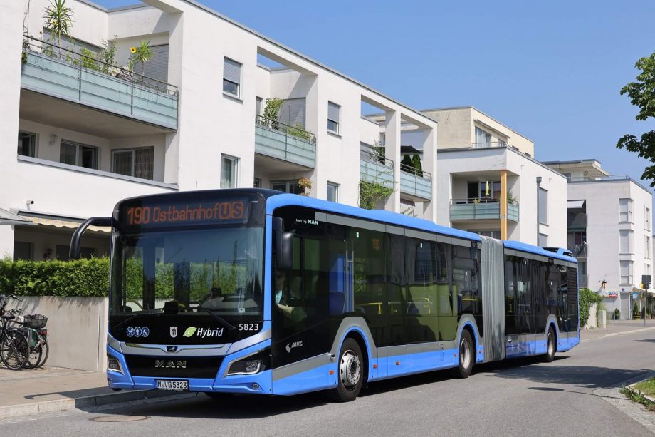 47 darab, hibrid modullal kiegészített csuklós áll forgalomba Münchenben