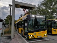 Hadrendbe álltak Berlin első csuklós villanybuszai