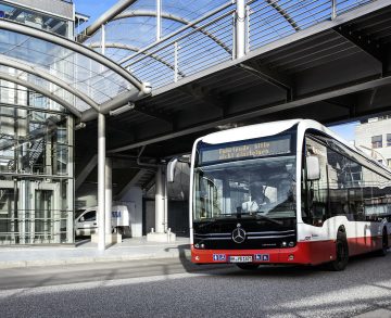 A Daimler Buses, az MAN és a Solaris osztozik a hamburgi megatenderen