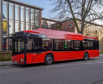 Tizenöt elektromos Solarist vásárol Freiburg