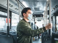 Hétfőtől semmi sem helyettesítheti a maszkot