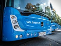 Új buszok erősítik a főváros agglomerációs közösségi közlekedését