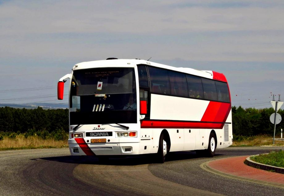 Nosztalgiabusz lesz a néhai Pannon Volán egyik Ikarus EAG E98-asa