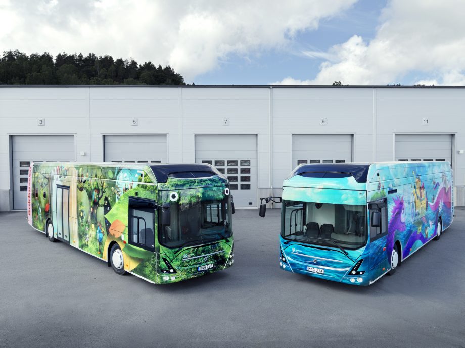 Környezetbarát mozgó könyvtár a Volvótól