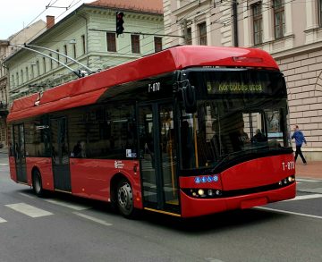 Pandémiás menetrendre áll át Szeged helyi közösségi közlekedése