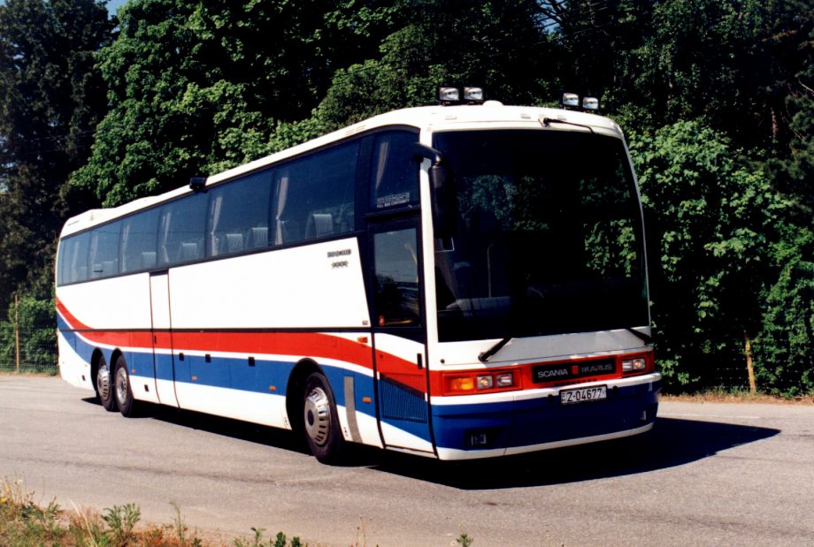 Különleges Ikarus EAG turistabusz bukkant fel Svédországban