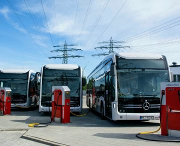 Lezárult a Zöld Busz Mintaprojekt minősített töltőberendezés-gyártói pályázata
