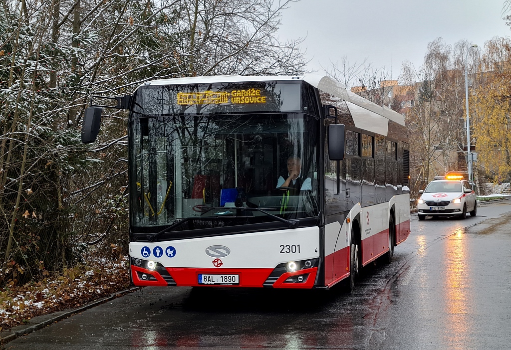 Megérkeztek Prága "rövid" Solaris Urbinói