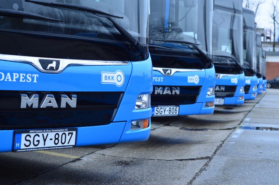 cms bkkkozlemeny ujautobuszokallnakforgalombaafovarosdel budaikeruleteiben