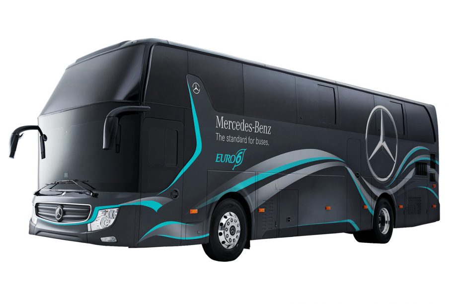 Tajvani rendeltetésű turistabusz a Mercedes-Benztől