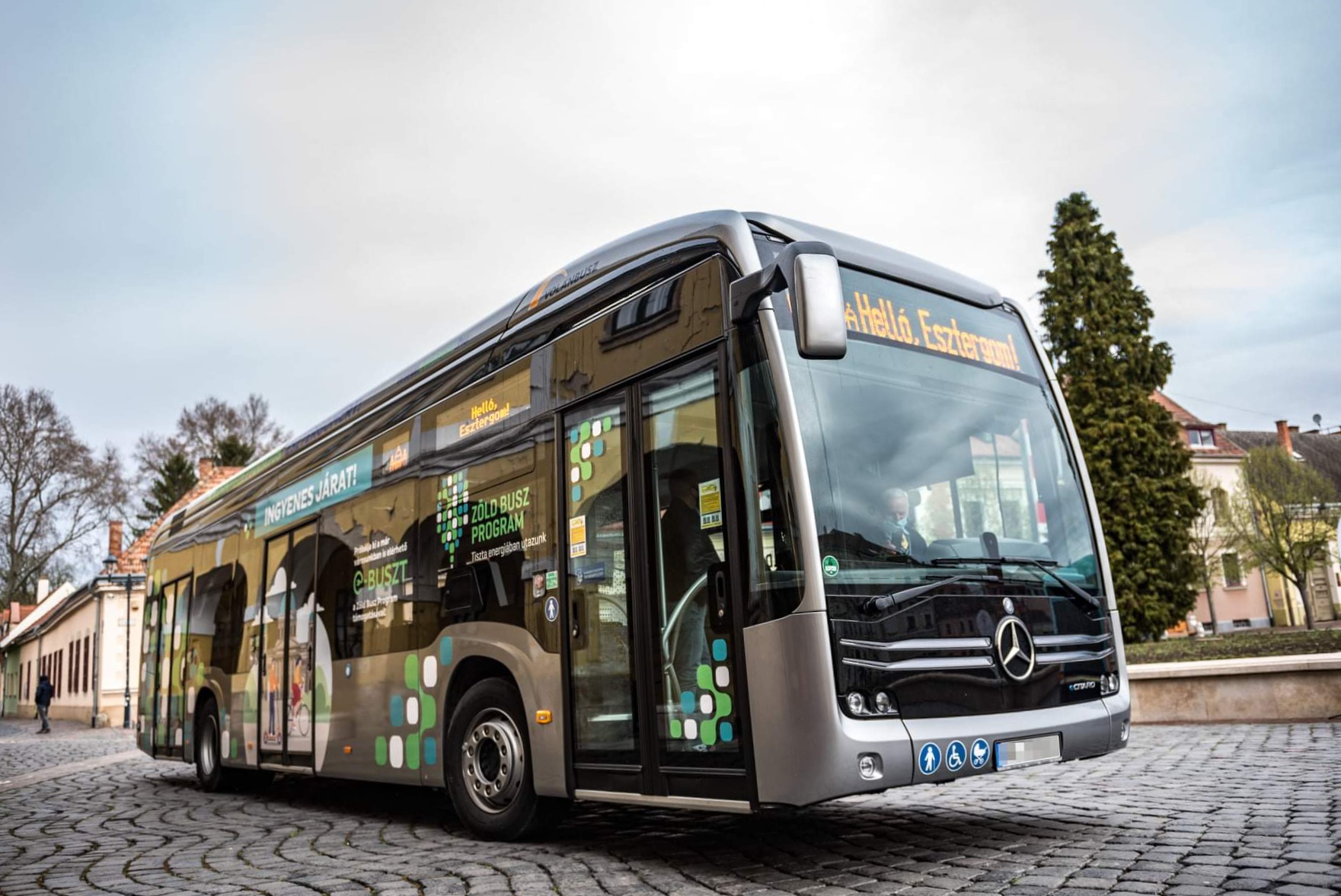 Mercedes-Benz eCitaro vendégeskedik Esztergomban, felkészül: Kecskemét