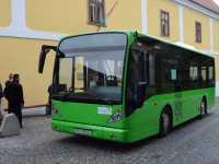 Tüke Busz: lezárják az első ajtókat, változik a menetrend