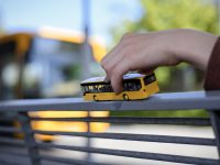 Játszósarkokat épít, pihenőket, étkezőket újít fel a Volánbusz