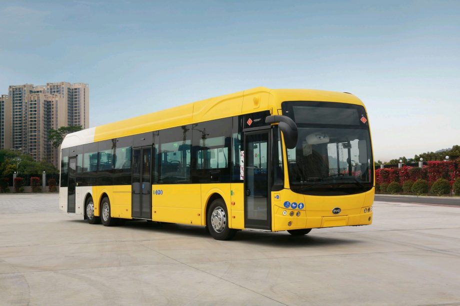 Turkuban szállít utasokat először a háromtengelyes BYD B15