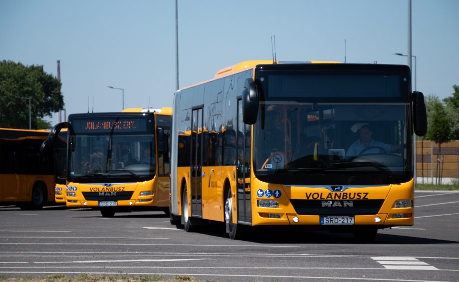 Újabb MAN csuklósok állnak az utazóközönség szolgálatába