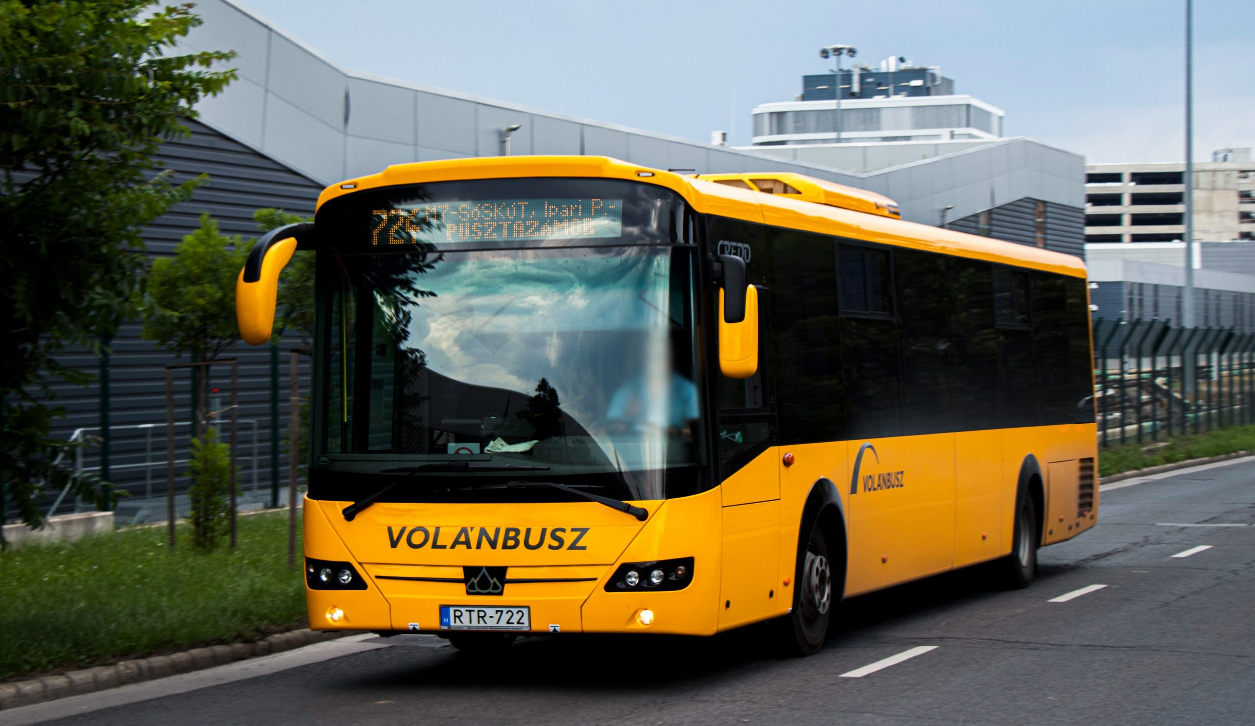 A Kravtex, az ITE és a Volvo Hungária összesen félezer autóbuszt szállíthat a Volánbusznak