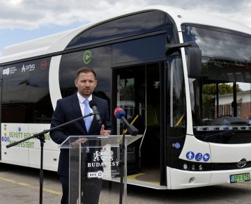 A BYD villanybuszával folytatja budapesti tesztsorozatát az ArrivaBus