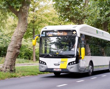 Nagyszabású tendert ír ki elektromos buszokra a De Lijn