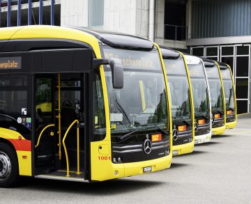 A Mercedes-Benz villanybuszait választotta a svájci BLT