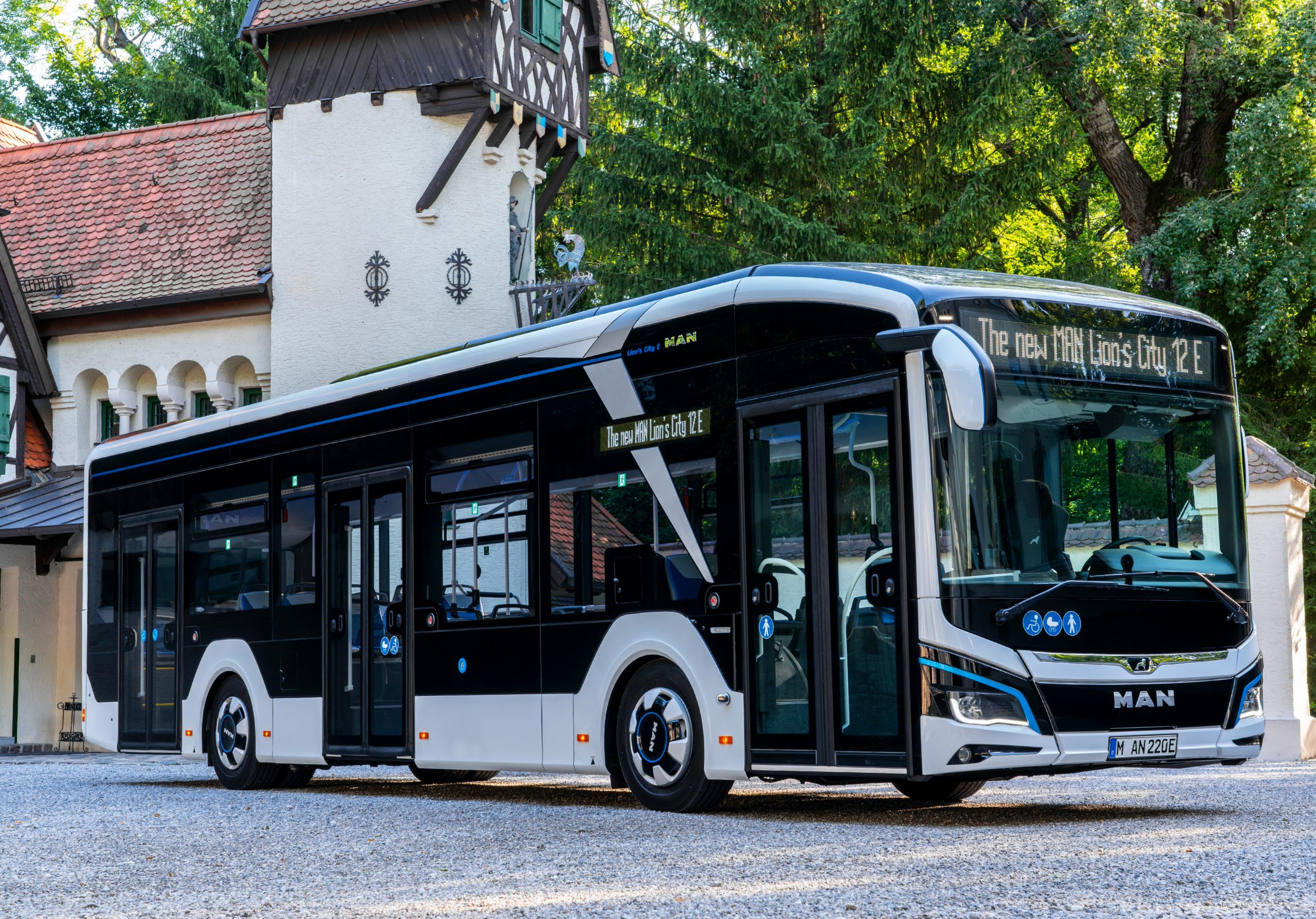 Augusztusban Kaposváron és Veszprémben is elindul a Zöld Busz Mintaprojekt