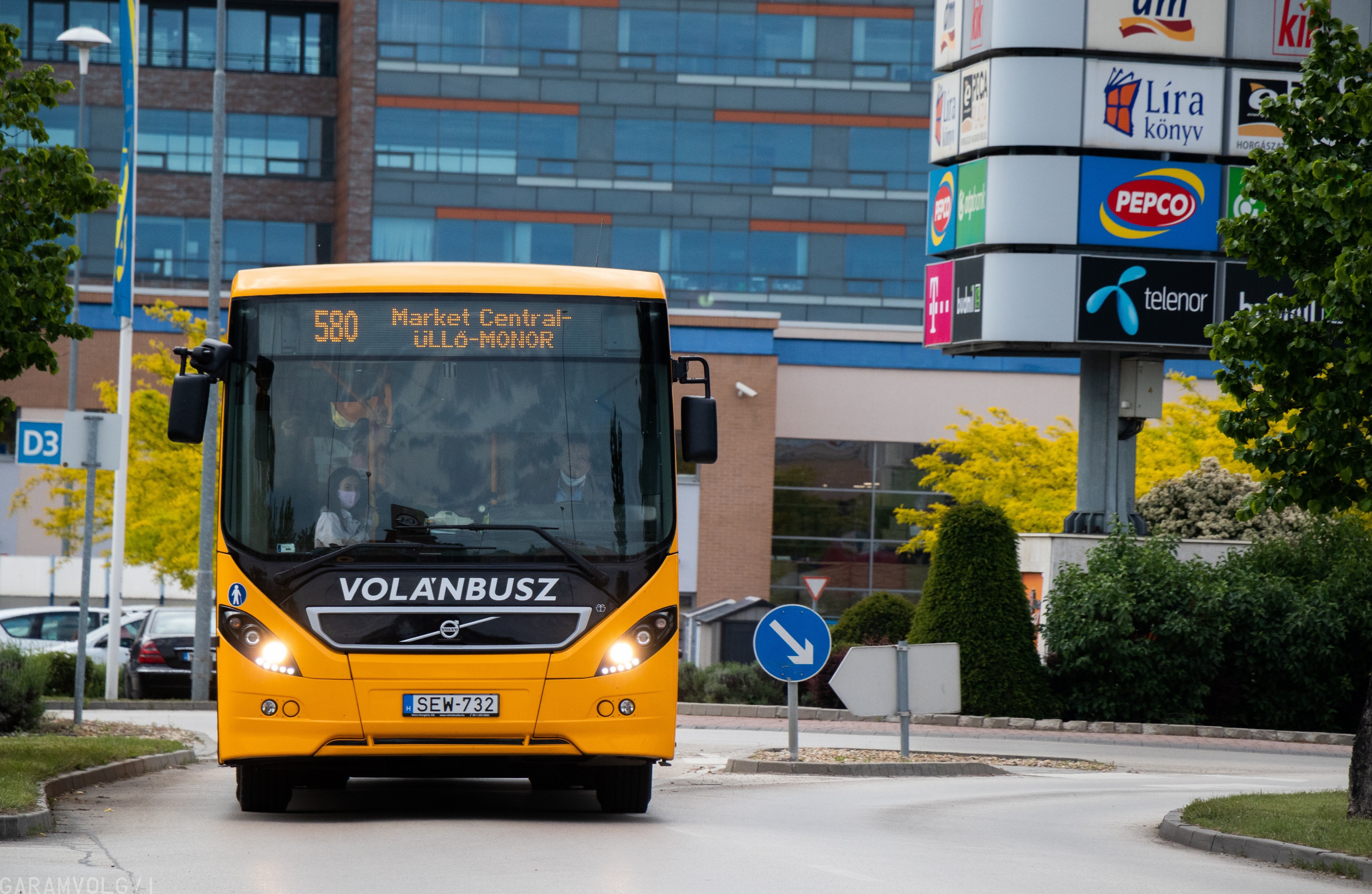 Az augusztus 20-i ünnephez igazodva közlekednek a Volánbusz járatai