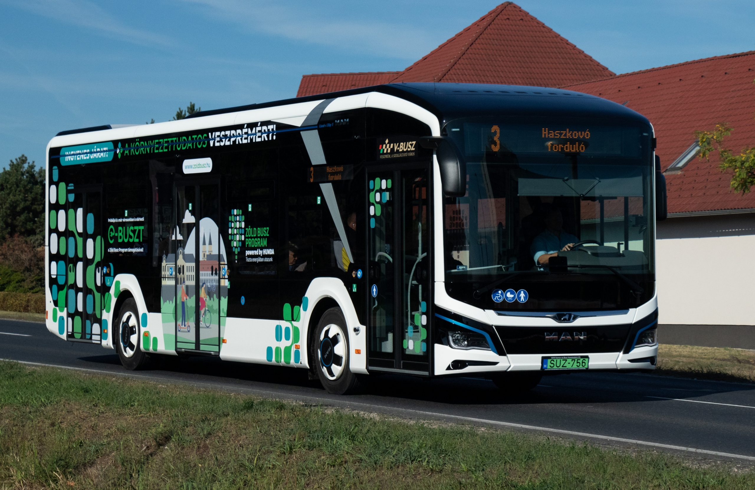Az MAN villanybuszával folytatódik a Zöld Busz Mintaprojekt Veszprémben