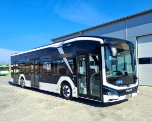 Az MAN villanybuszát tesztelték Pakson