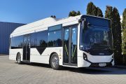 Új képviselettel és elektromos midibusszal erősít az Iveco Magyarországon