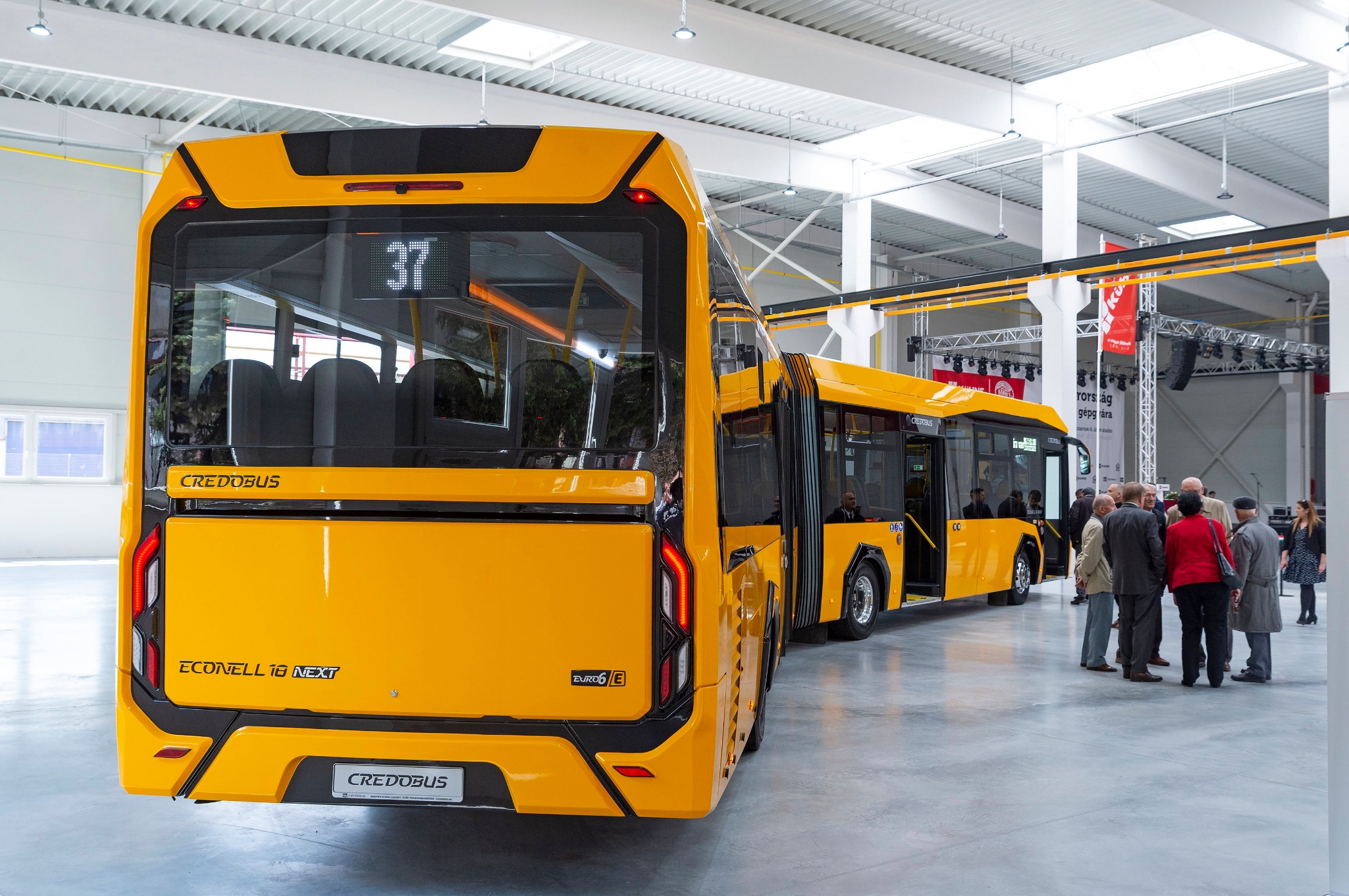 Átadták a Kravtex kibővített gyártócsarnokát