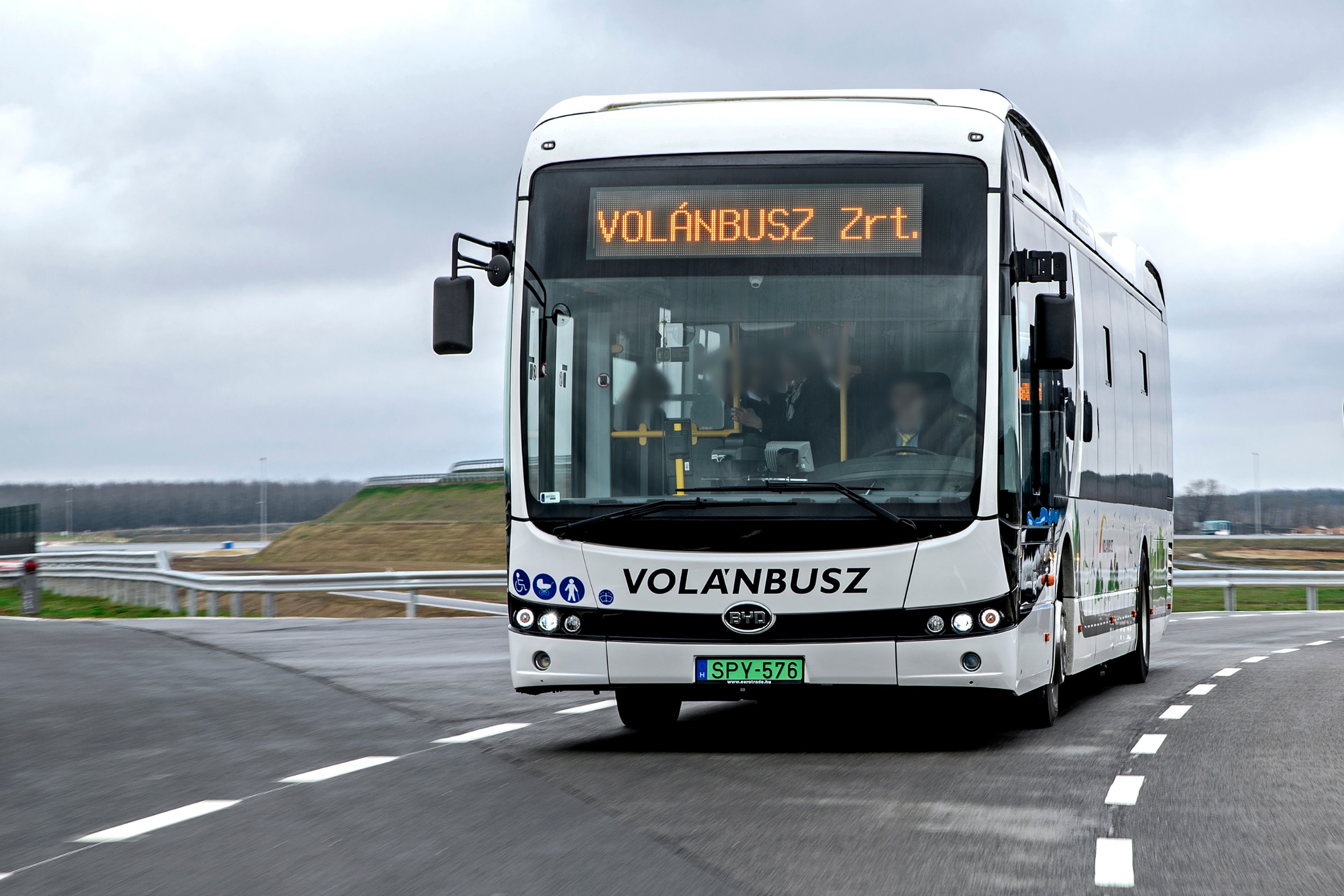 Ötvenmilliárd forintnyi pályázati forrás nyílik meg a Zöld Busz Programban 2 20220404 101421 1