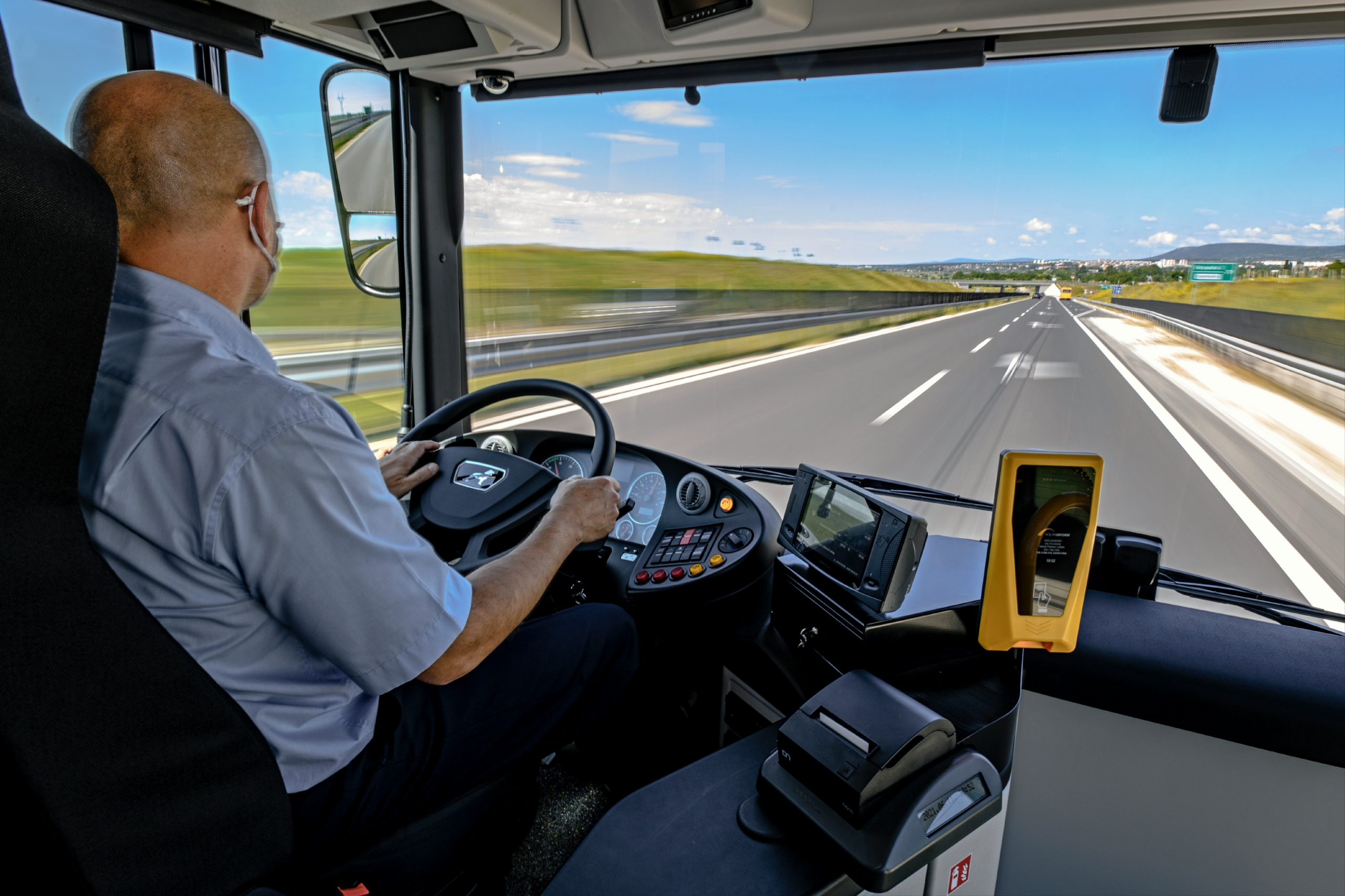 Idén több mint 1 milliárd forintot fordít formaruha beszerzésére a Volánbusz