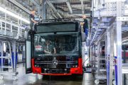 A Daimler Truck AG leépítené a buszgyártást Mannheimben