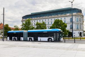 Buszgyártók az InnoTrans 2022 kiállításon: idén is lesz bőven látnivaló 1 Solaris Urbino 18 hydrogen 1 cimlapkep