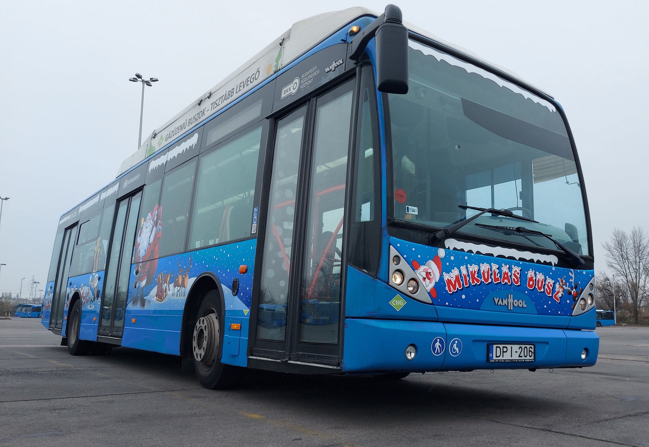 Idén is közlekedik a BKV Mikulásbusza