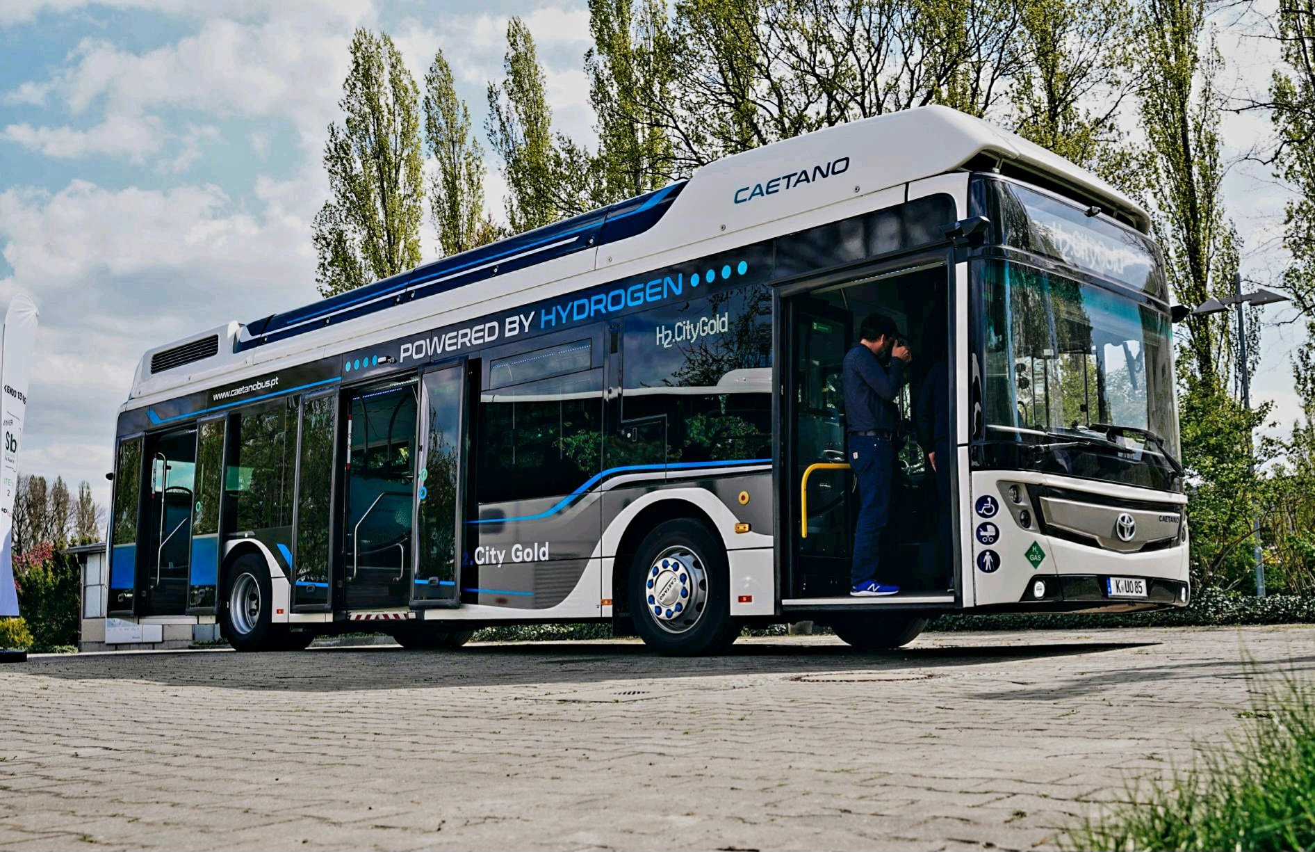 Magyarországra érkezik a CaetanoBus hidrogénhajtású demóbusza